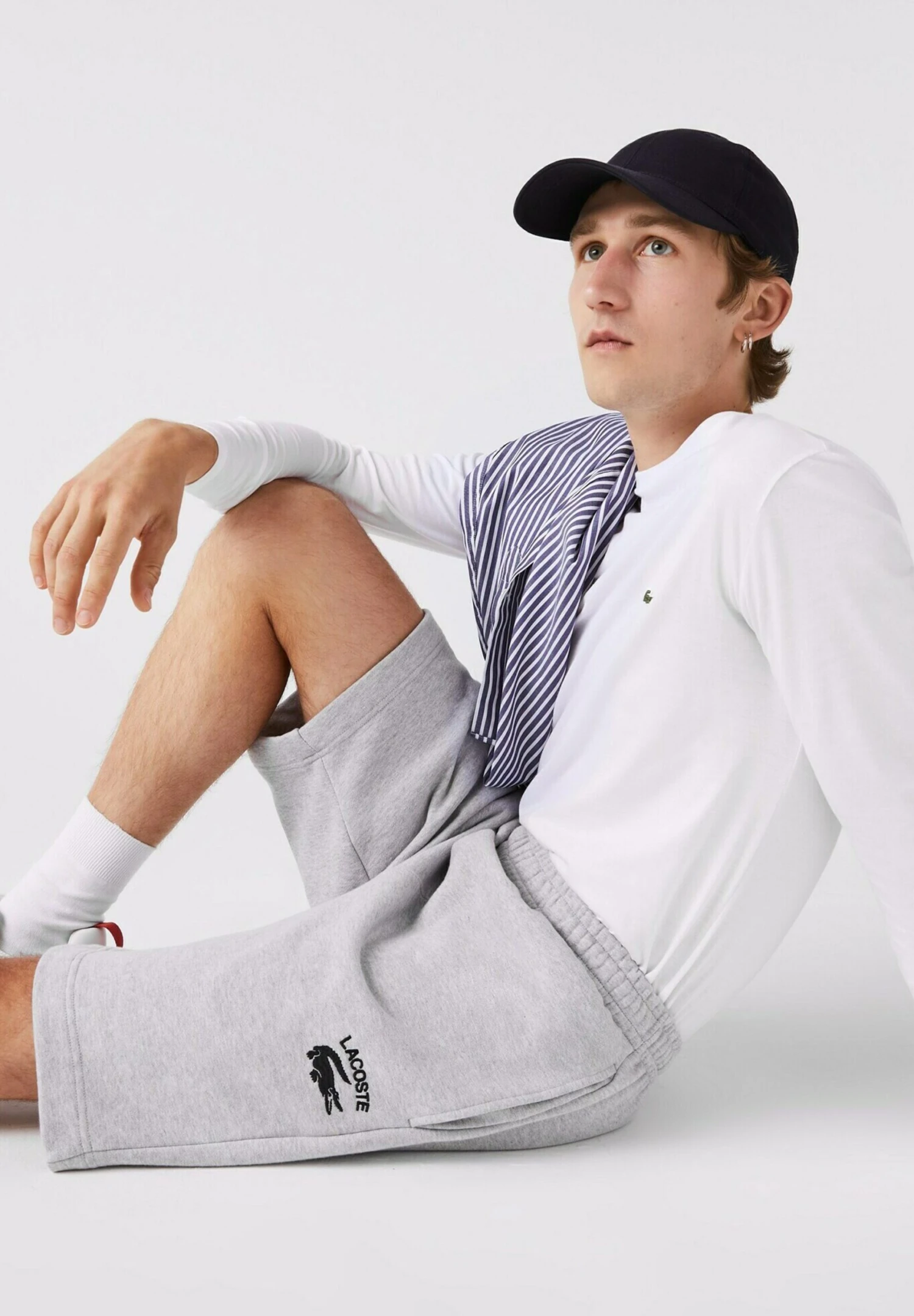 Lacoste Short - Gris Chiné 7 Lacoste Short - Gris Chiné – Image 5