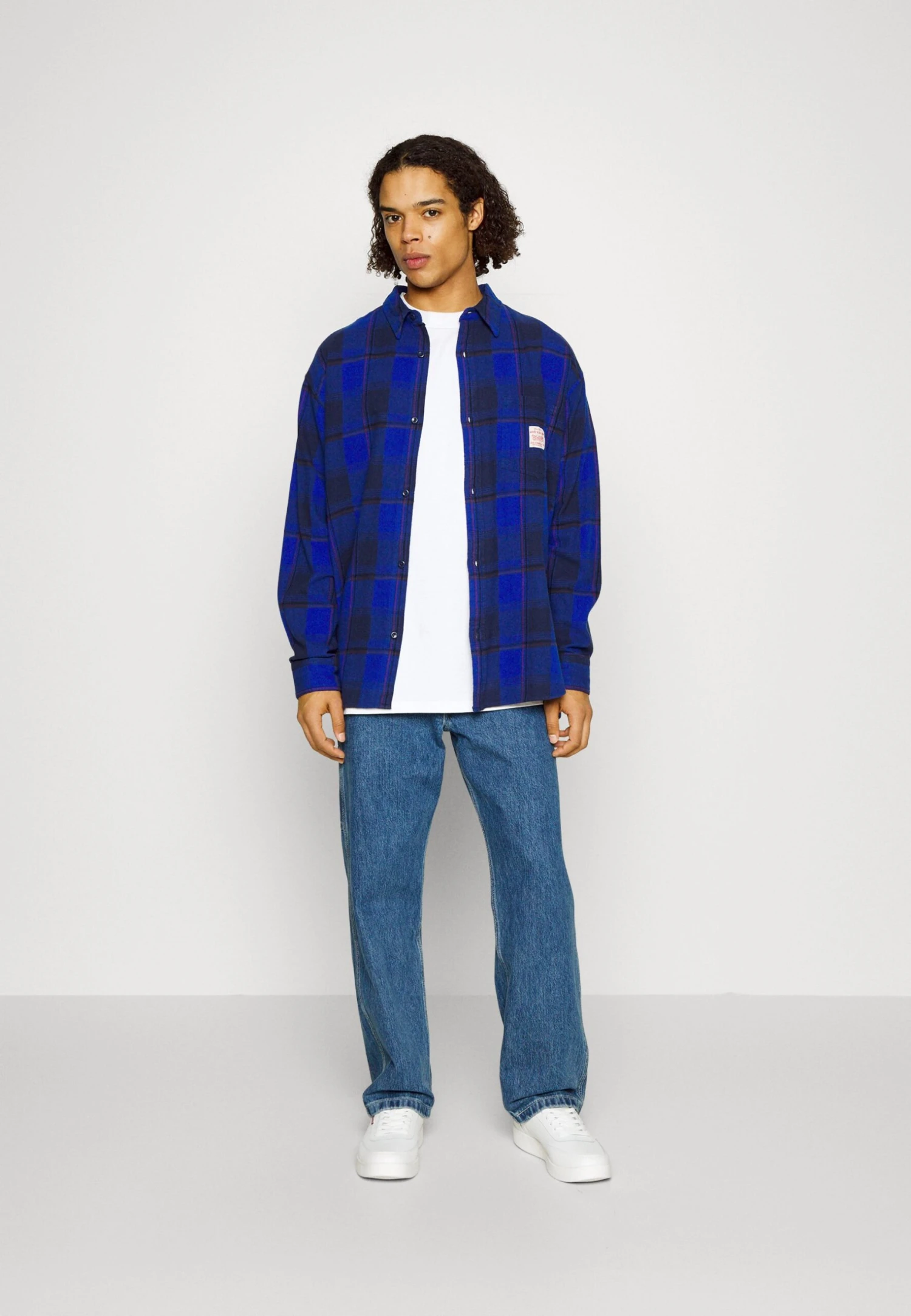 Waller 1 Pocket Shirt - Chemise - Patrick Plaid Mazarine Blue 3 Waller 1 Pocket Shirt - Chemise - Patrick Plaid Mazarine Blue – Image 2