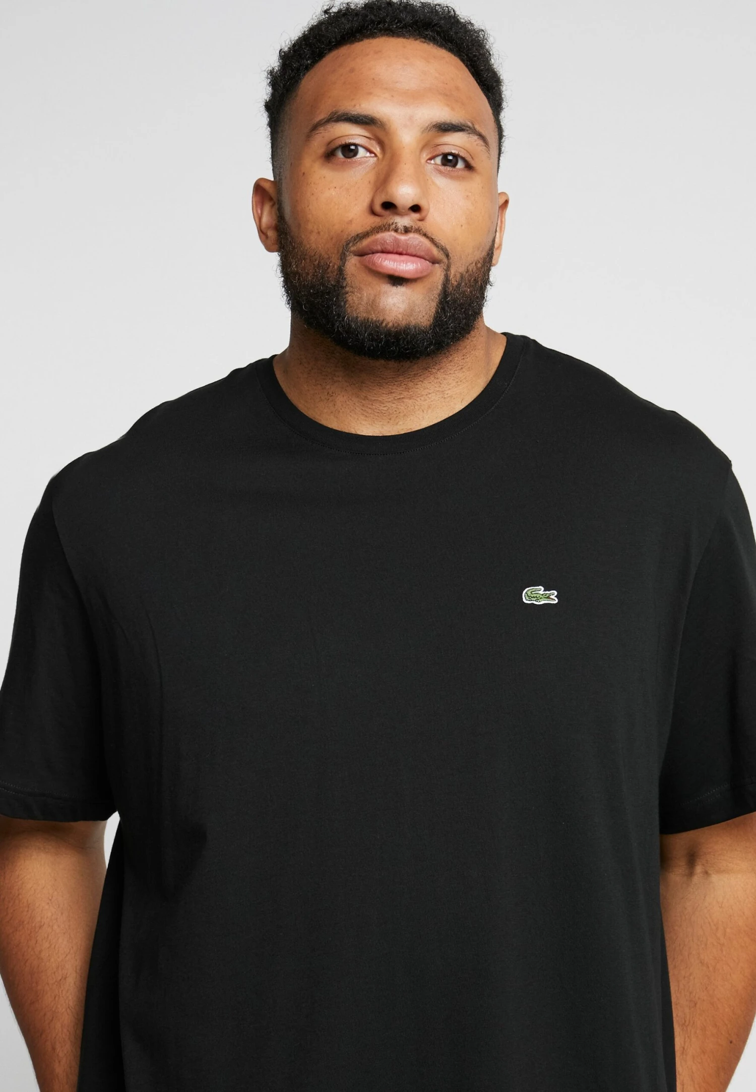Lacoste Plus - T-Shirt Basique - Noir 7 Lacoste Plus - T-Shirt Basique - Noir – Image 5
