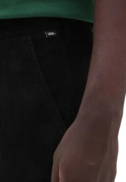 Vans Loose - Short - Black 8 Vans Loose - Short - Black -Tenue Sport Homme Magasin 1db4fa4bee5f427aa3ef0a9bd66d1d76