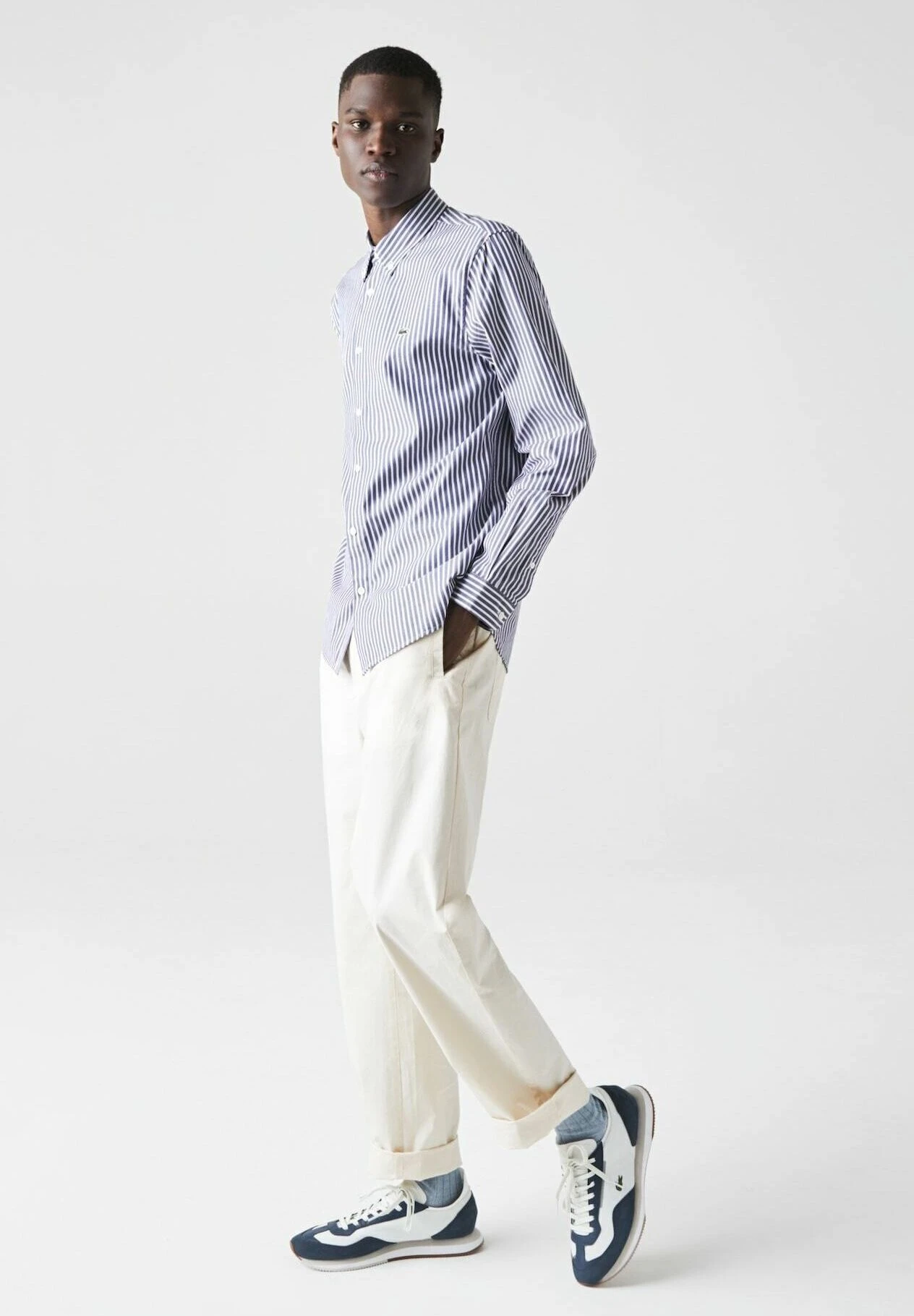 Lacoste Chemise - Blanc / Bleu Marine 4 Lacoste Chemise - Blanc / Bleu Marine – Image 2