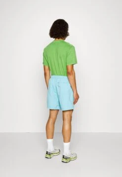 Warm Up - Short - Milky Blue