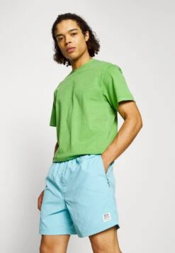 Warm Up - Short - Milky Blue -Tenue Sport Homme Magasin 5aa9a74418ac4a6f82ccc1ded3a61feb