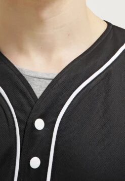 URBAN CLASSICS Baseball - Chemise - Black/White 12 URBAN CLASSICS Baseball - Chemise - Black/White -Tenue Sport Homme Magasin 6395bace28f04026894eea10dd8b6fc0