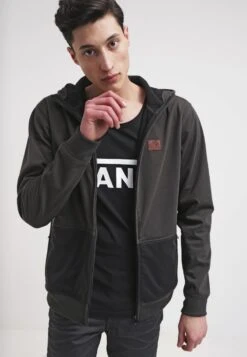 Vans Classic - Débardeur - Black/White -Tenue Sport Homme Magasin 731e1888589a48ac8a0f2c7503291214