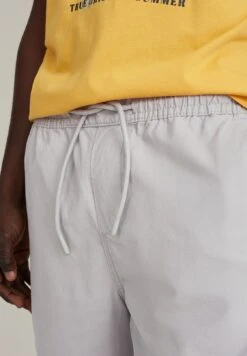 Short - Gray -Tenue Sport Homme Magasin 765371b623ba4702bdbd23e336083860