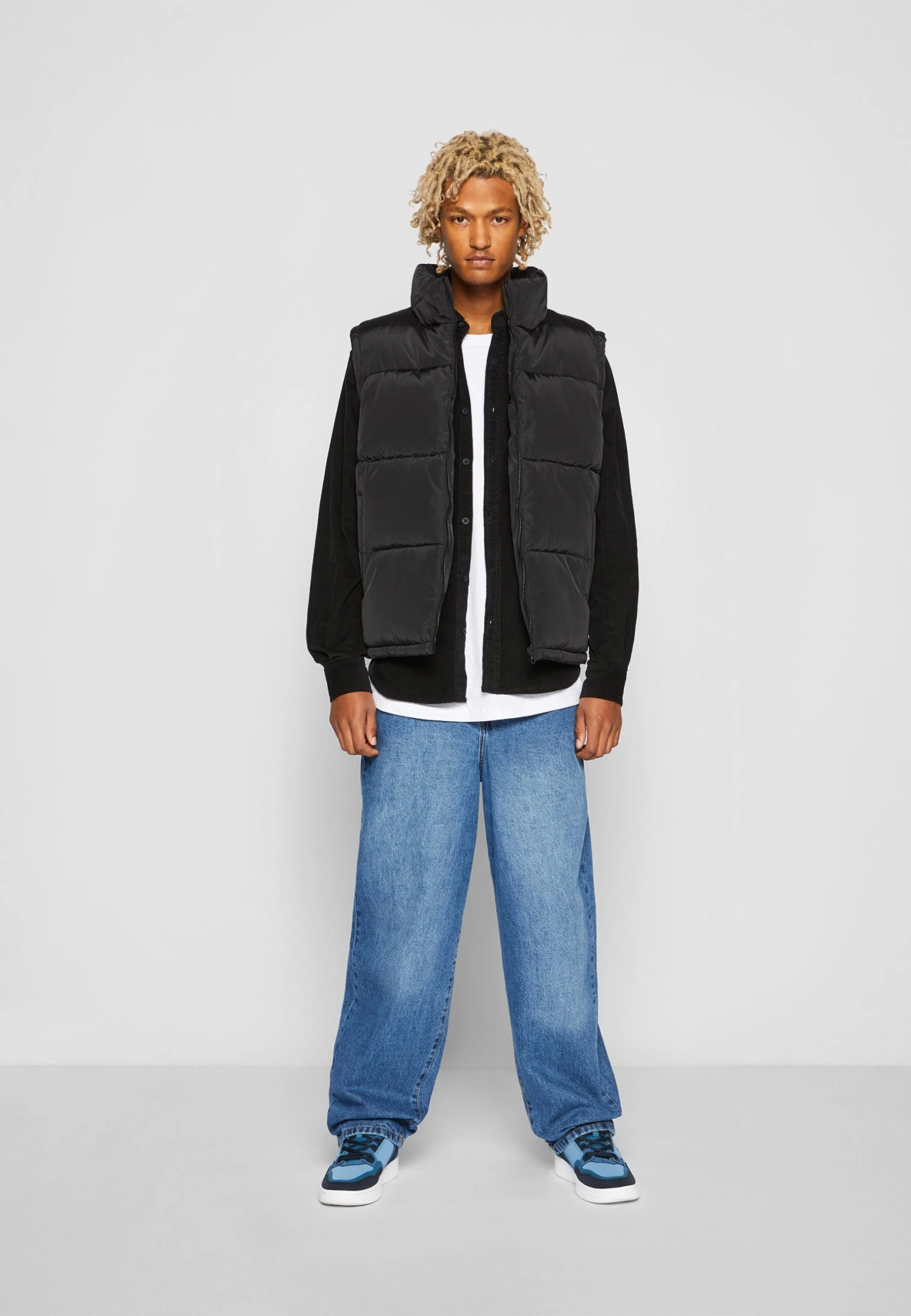 URBAN CLASSICS Corduroy Shirt - Chemise - Black 4 URBAN CLASSICS Corduroy Shirt - Chemise - Black – Image 2