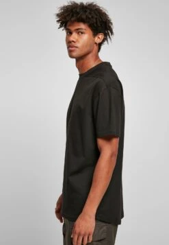 URBAN CLASSICS Recycled Curved Shoulder Tee - T-Shirt Basique - Black -Tenue Sport Homme Magasin 87e42ce89bed42a99ff37ff81f925a3b