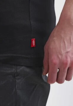 Vans Classic - Débardeur - Black/White -Tenue Sport Homme Magasin 8ebe87373e8341b4a16af3d736d34c1a