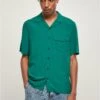 URBAN CLASSICS Viscose Camp Shirt - Chemise - Green -Tenue Sport Homme Magasin 915272844af24a1491e8874719b5fb19