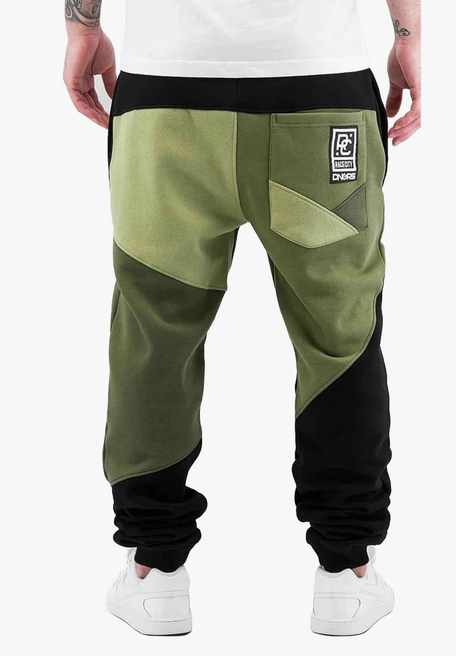 URBAN CLASSICS Dngrs Locotay - Pantalon De Survêtement - Olive Black 4 URBAN CLASSICS Dngrs Locotay - Pantalon De Survêtement - Olive Black – Image 2