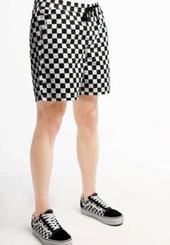 Vans Mn Range Relaxed Ela - Short - White -Tenue Sport Homme Magasin b04040a278e2471484d895971407ddbb