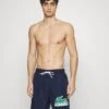 Lacoste Short De Bain - Navy Blue -Tenue Sport Homme Magasin d0e93b80fd67466c8be4bc2faedb25eb