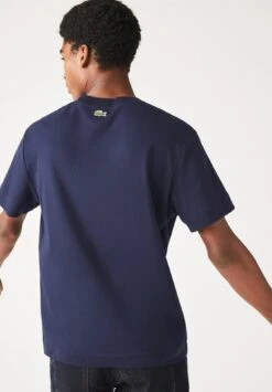 Lacoste T-Shirt Imprimé - Bleu Marine -Tenue Sport Homme Magasin d2dcb9e2e8104857bfe2b9a6bc4aab91