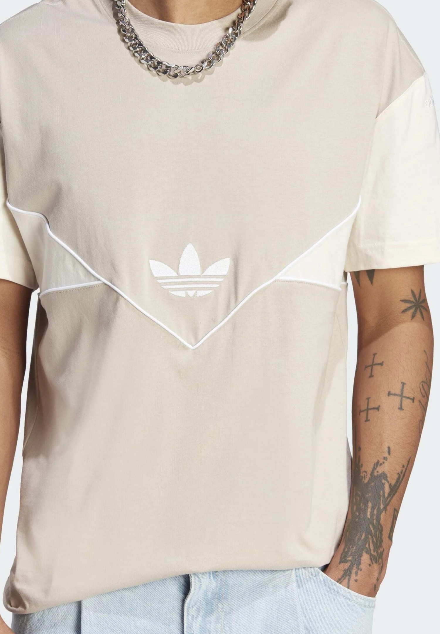 Adidas Originals T-Shirt Imprimé - Beige 6 Adidas Originals T-Shirt Imprimé - Beige – Image 4