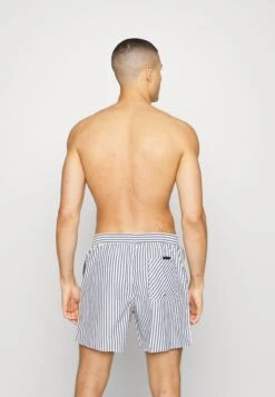 Lacoste Mh6781_U36 - Short De Bain - Navy Blue/Flour -Tenue Sport Homme Magasin fbfdd641a7e94f9690ebebd383f3dfb8