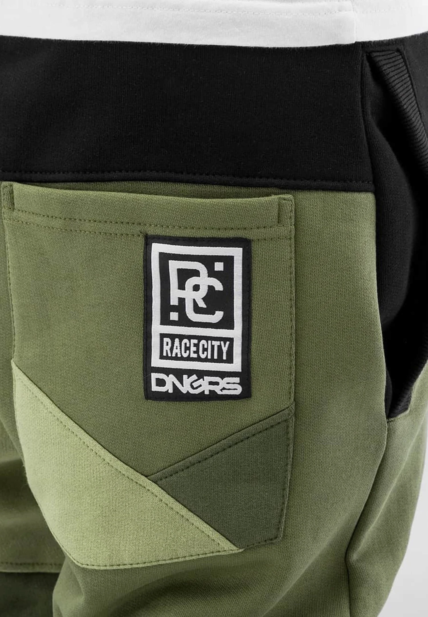 URBAN CLASSICS Dngrs Locotay - Pantalon De Survêtement - Olive Black 7 URBAN CLASSICS Dngrs Locotay - Pantalon De Survêtement - Olive Black – Image 5